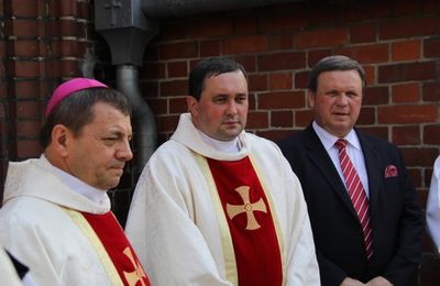 W Sycowie wręczono Krzyż Pro Ecclesia et Pontifice