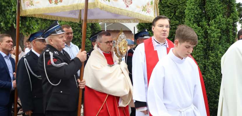 100-lecie istnienia parafii Zwiastowania Najświętszej Maryji Panny w Dębę