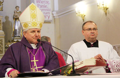 Biskup Edward w parafii pochodzenia swoich Rodziców