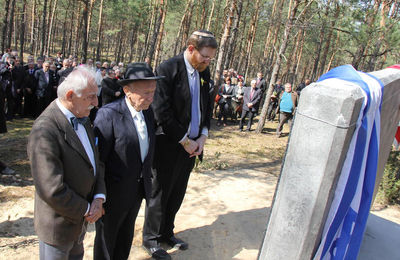 Pamięć o zmarłych i pomordowanych Żydach