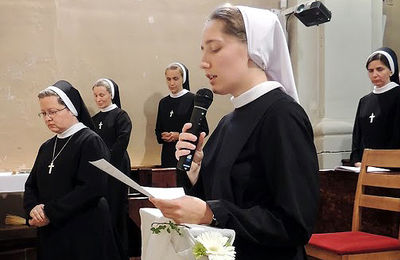 Pierwsze śluby zakonne Siostry Natanaeli, nazaretanki