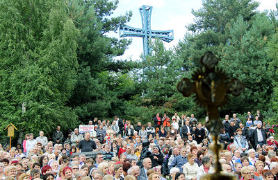 Diecezjalna Pielgrzymka na Górę Krzyża Jubileuszowego