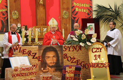 Poświęcenie rozbudowanego kościoła w Ostrowie Wlkp.