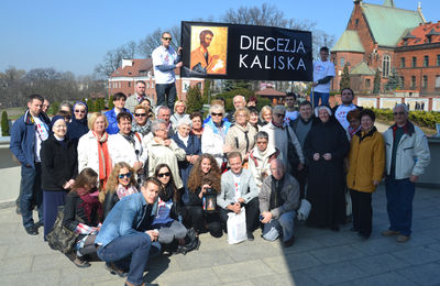 Kanonizacyjna Iskra Miłosierdzia - Pielgrzymka z naszej Diecezji