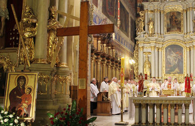 Krzyż i Ikona Światowych Dni Młodzieży w Diecezji Kaliskiej