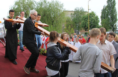 Ostrów Wlkp. powitał Symbole Światowych Dni Młodzieży