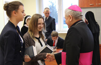 Wręczenie stypendiów im. Świętego Jana Pawła II