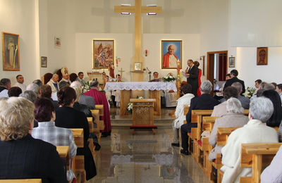 Biskup Kaliski Edward poświęcił kaplicę w Skarszewie