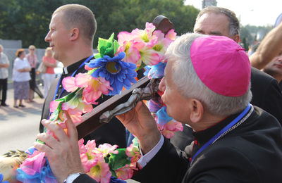 Grupy Kaliskie podążają do Tronu Matki Bożej Częstochowskiej