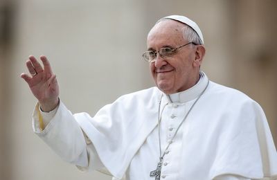 Papież Franciszek w Fatimie - 100. rocznica objawień Maryi