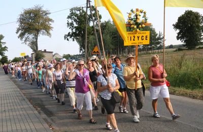 Wędrówkę do Matki rozpoczęła grupa żółta z Giżyc