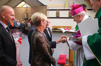 Biskup Edward wręczył Pierścienie Świętego Józefa