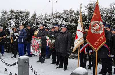 Patriotyczne obchody 74. rocznicy pomordowania mieszkańców Marchwacza