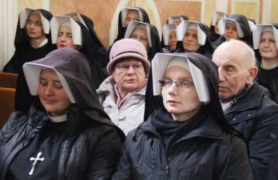 Siostry Matki Bożej Miłosierdzia z całej Polski modliły się u św. Józefa