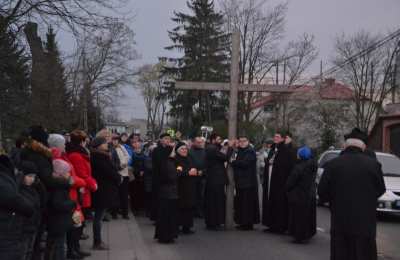 Uliczna droga krzyżowa w Wieruszowie