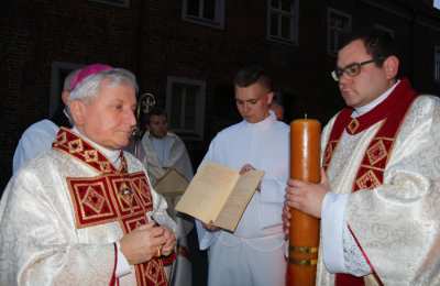 Liturgia Wigilii Paschalnej w Kaliskiej Katedrze