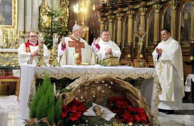 Biskup Łukasz Buzun przewodniczył Eucharystii w dniu Objawienia Pańskiego