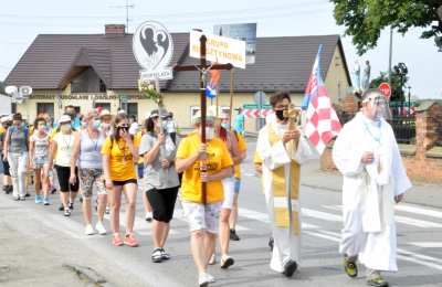 Pielgrzymi kaliscy w drodze do Maryi – dzień drugi