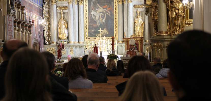 Zakończenie diecezjalnego etapu synodu w Kaliskiej Katedrze