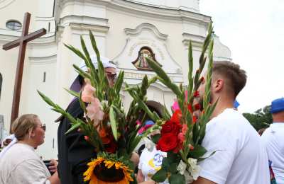 Pątnicy kaliskiej pielgrzymki wrócili do Kalisza - cz.2.