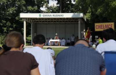 Czwarty dzień na pątniczym szlaku - Eucharystia w Rudnikach