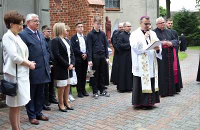 Uroczystości w Iwanowicach z okazji 350. rocznicy śmierci o. Augustyna Kordeckiego