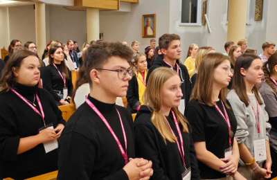 Msza święta rozpoczynająca 20. Krajowe Forum Duszpasterstwa Młodzieży