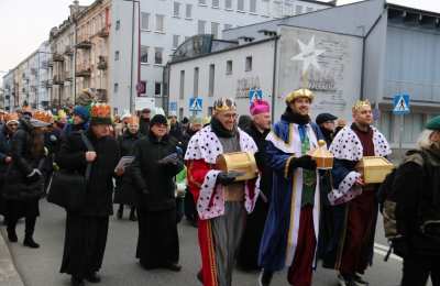 Orszak Trzech Króli przeszedł ulicami miasta Kalisza