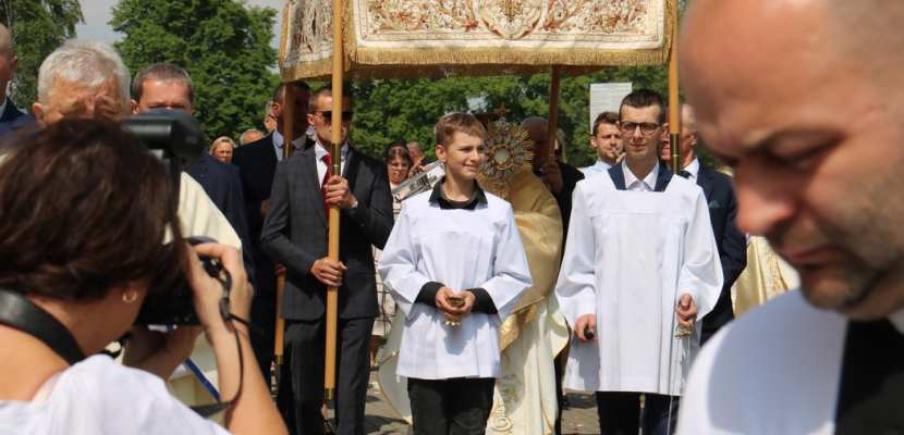 100-lecie parafii NMP Królowej Korony Polskiej w Nowej Wsi