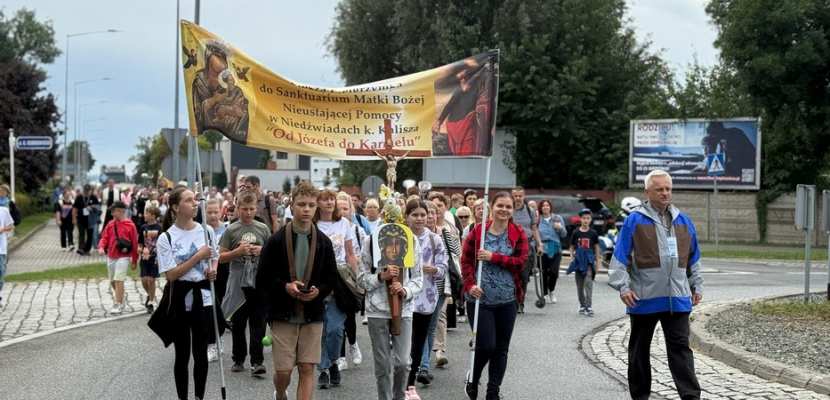 15. Pielgrzymka Dzieci i Młodzieży do Sanktuarium Matki Bożej Nieustjacej Pomocy w Niedźwiadach