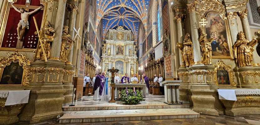 Rozpoczęcie adwentu w katedrze kaliskiej