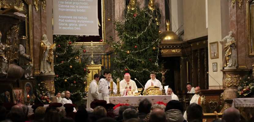 Z Maryją i Józefem wkraczamy w Nowy Rok 2026 - styczniowa modlitwa za rodziny