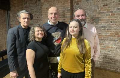 Zabierz rodzinę do teatru – audycje Adam Szymańskiego - SŁABSZY Mattiasa Anderssona