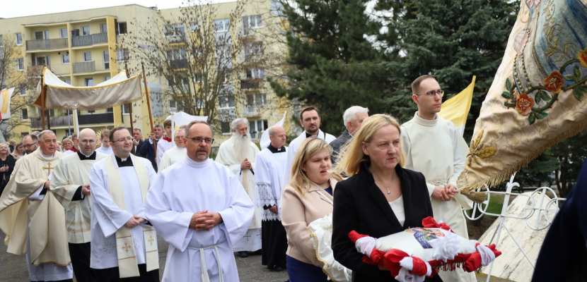 Suma odpustowa w Diecezjalnym Sanktuarium Miłosierdzia Bożego w Kaliszu - Niedziela Miłosierdzia