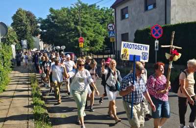 Grupa granatowa z Krotoszyna po raz 26. wyruszyła na pielgrzymi szlak!