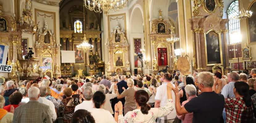 Wrześniowa modlitwa za rodziny i XXI Pielgrzymka Rodziny Radia Maryja do Narodowego Sanktuarium św. Józefa