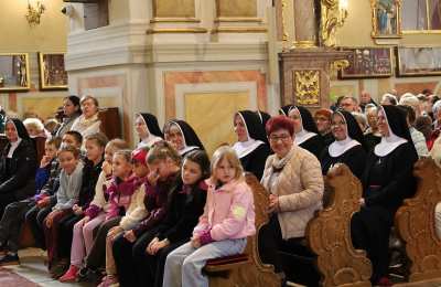 Siostry ze Zgromadzenia Sióstr Franciszkanek Rodziny Maryi z całej Polski zawierzyły się św. Józefowi